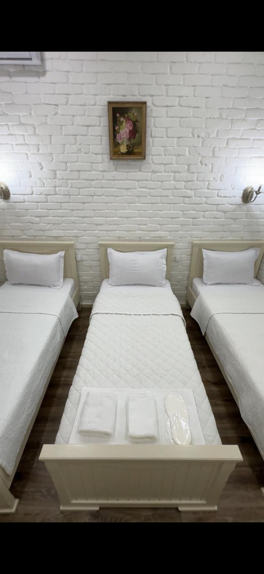 Khan Orda Hotel ทาชเคนต์ ภายนอก รูปภาพ